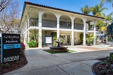 8655 Belford Ave. 1-3 Beds Apartment for Rent Photo Gallery 2